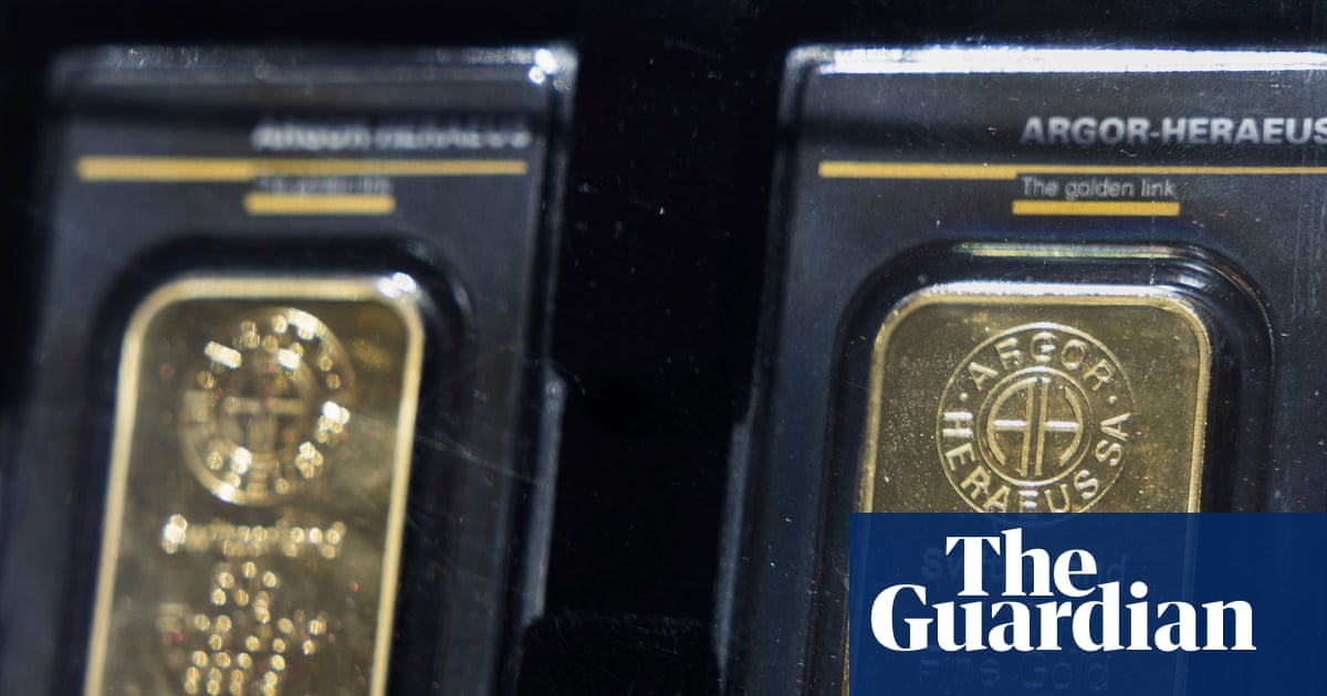 Price of gold eases after Trump rules out tariffs on imported bars
