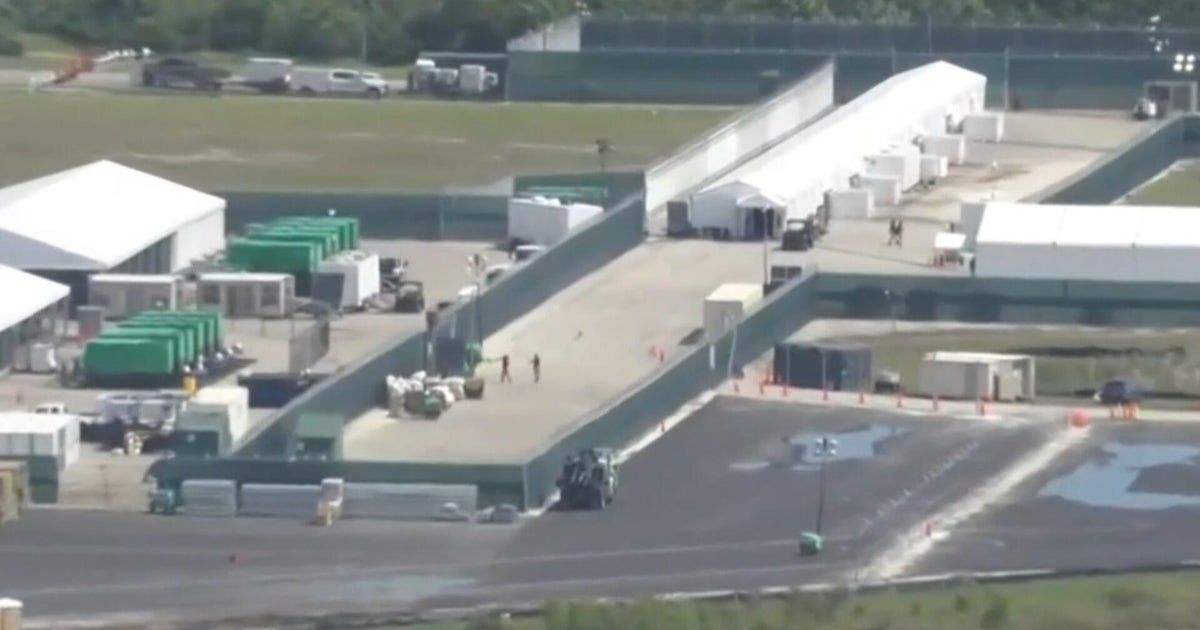 Judge issues temporary restraining order on "Alligator Alcatraz" construction