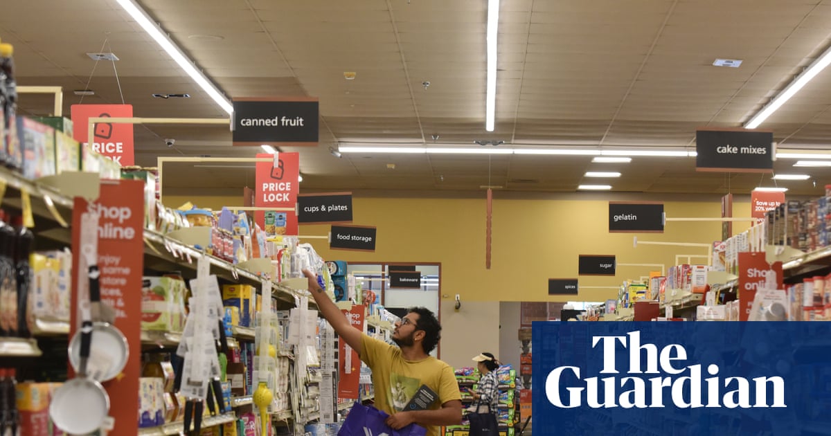 US inflation rises in August as firms pass Trump tariffs cost on to consumers