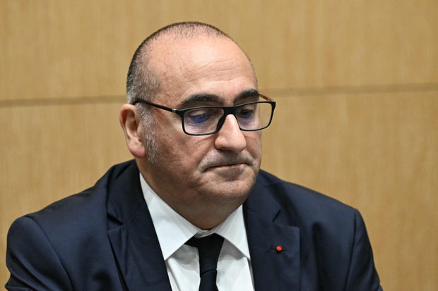 Pig heads found in front of several Paris area mosques