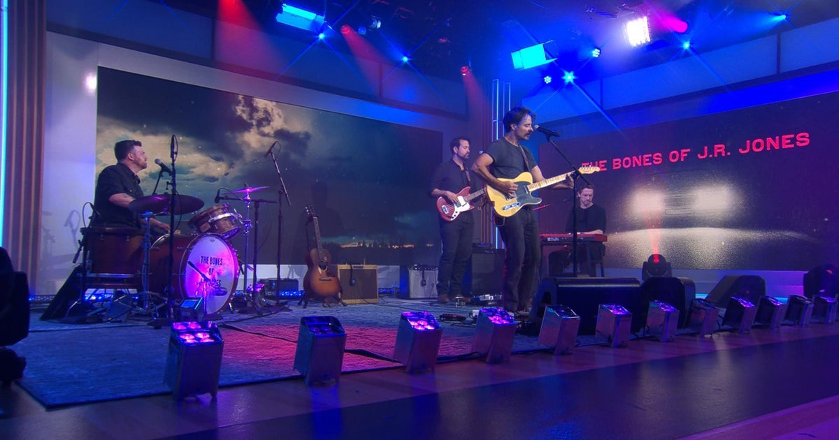 Saturday Sessions: The Bones of J.R. Jones performs "Savages"