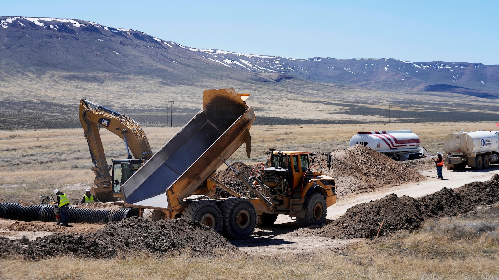 Trump moves toward deal to give US an equity stake in company developing Nevada lithium mine