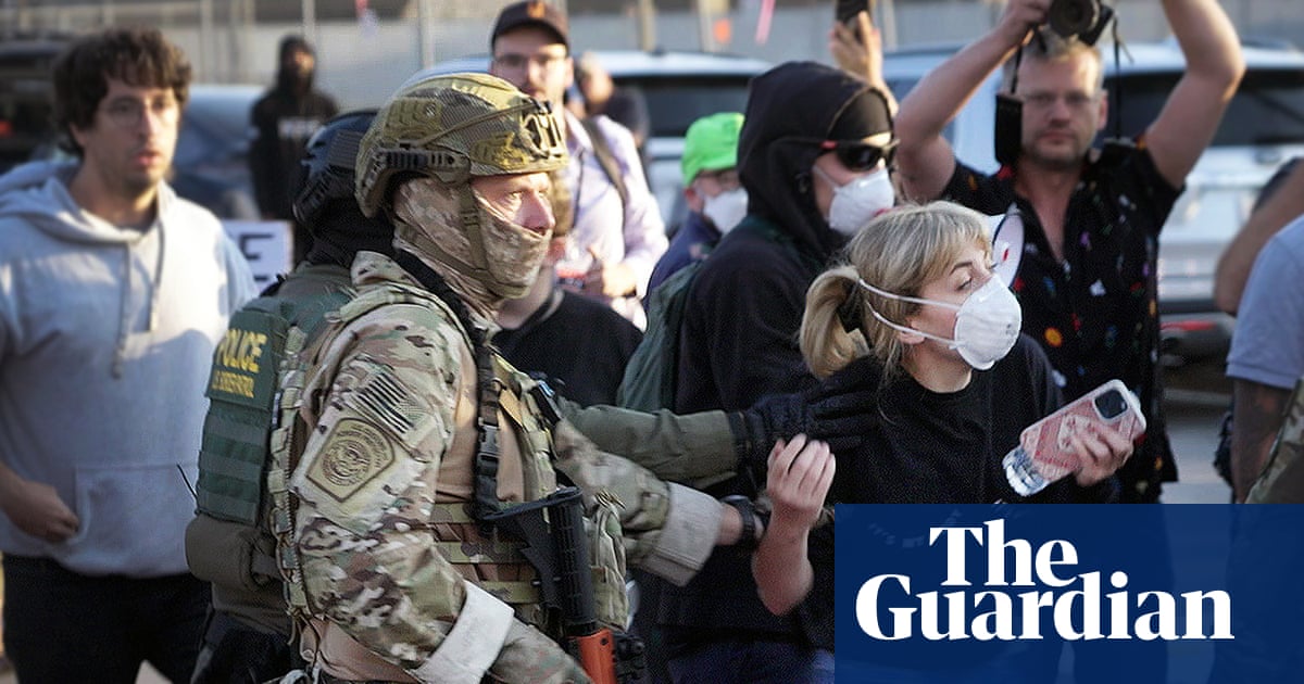 How Chicago is resisting Donald Trump’s immigration crackdown – video