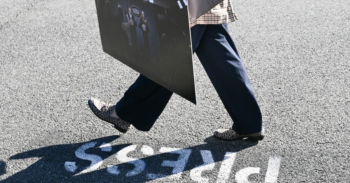 Media outlets won't sign on to new Pentagon press restrictions