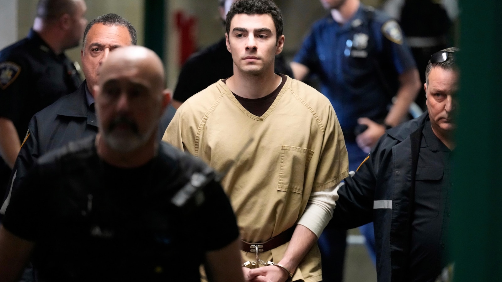 Luigi Mangione’s lawyers seek dismissal of federal charges in assassination of UnitedHealthcare CEO