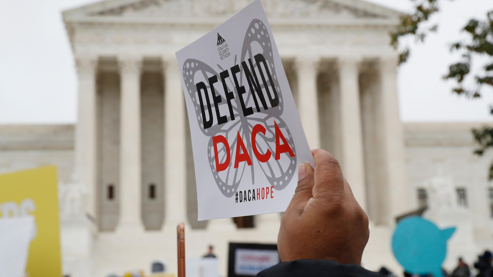 Federal government could resume taking DACA applications for permits to live and work in U.S.