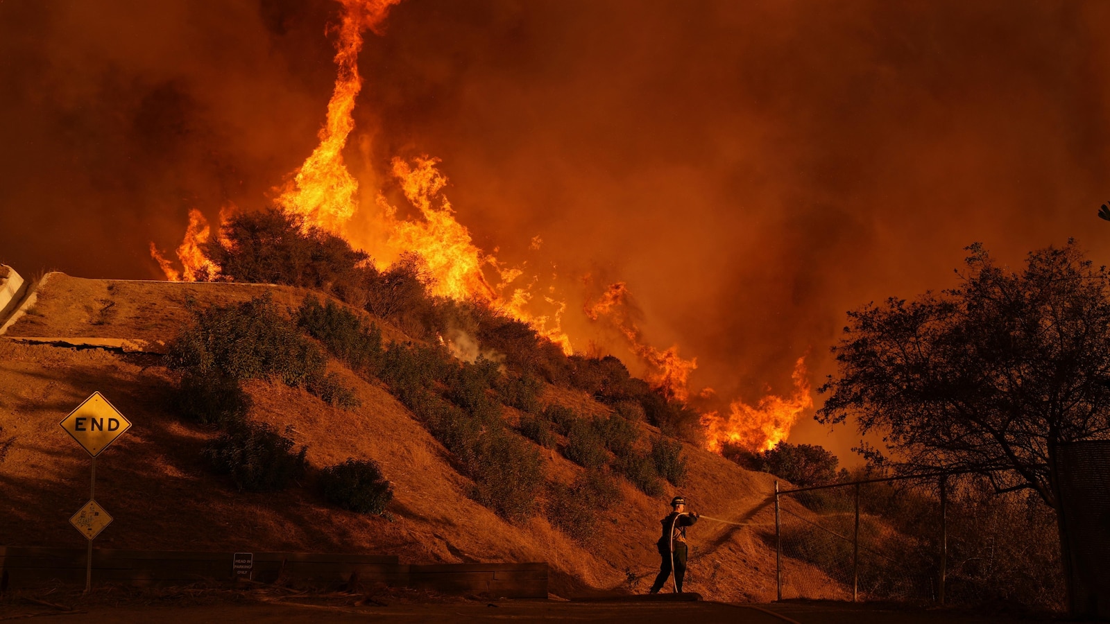 Man pleads not guilty to sparking deadly Palisades Fire in Los Angeles