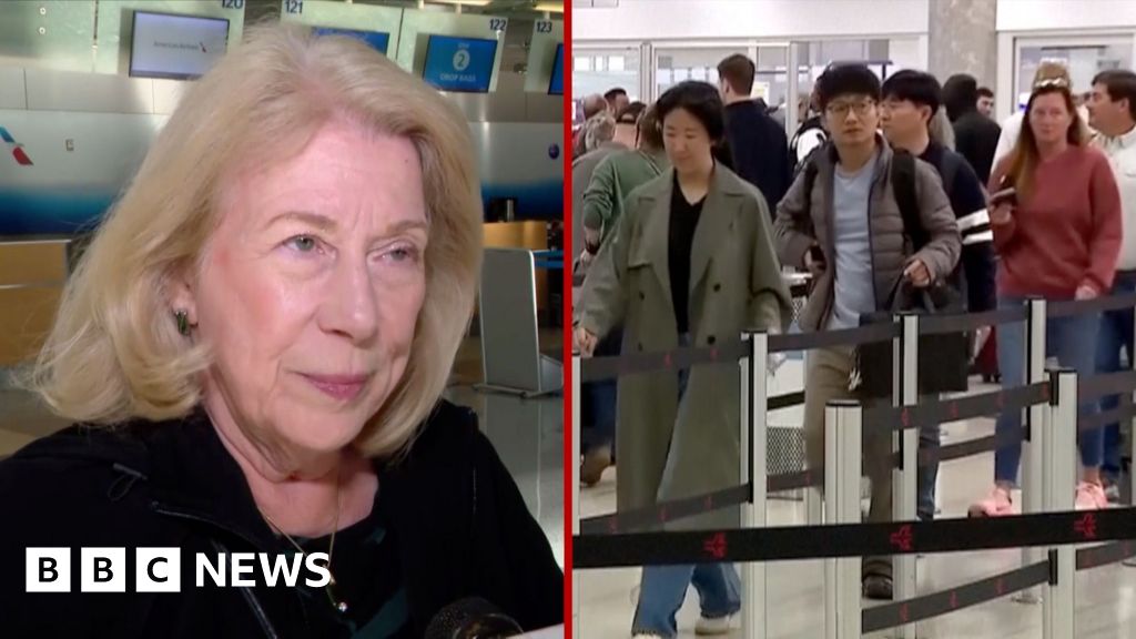 ‘Government, just do your job’: Frustration at US airports as shutdown delays continue