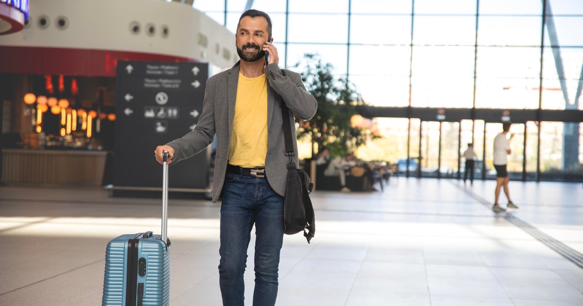 Transportation Department wants fliers to dress up. Will it work?