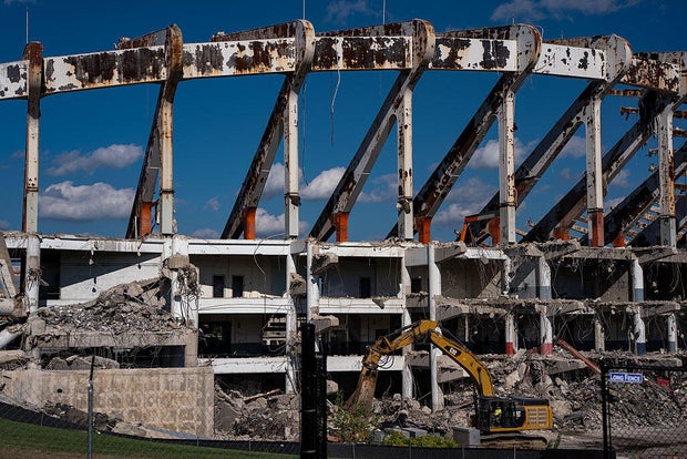 White House says Commanders naming new stadium after Trump would be "beautiful"