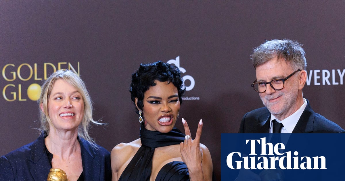 On the razz with Jessie Buckley and Stephen Graham: Golden Globes winners and after parties – in pictures