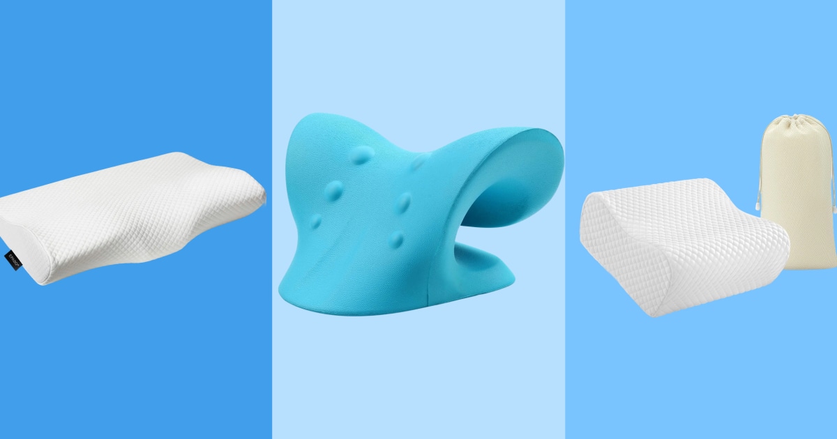 Constant neck pain from watching your phone at a 90-degree angle? It might be time to try a neck stretcher