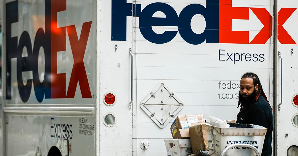 FedEx to offer same-day delivery as it battles with Amazon, other retailers