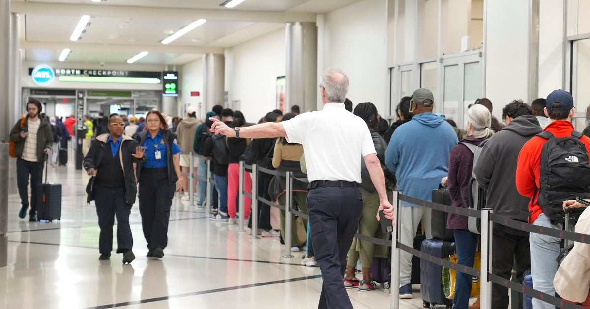 Over a third of TSA officers call out at 3 major U.S. airports in single day