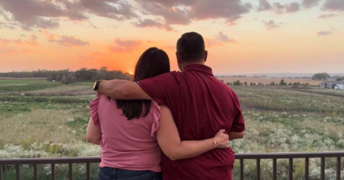 Sneak peek: What the Neighbors Saw (Game delay)