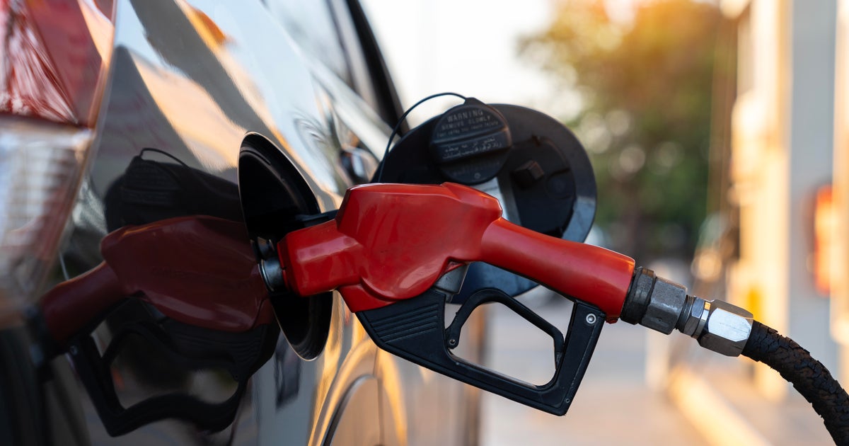 Trump waives summer gasoline regulations to ease fuel prices