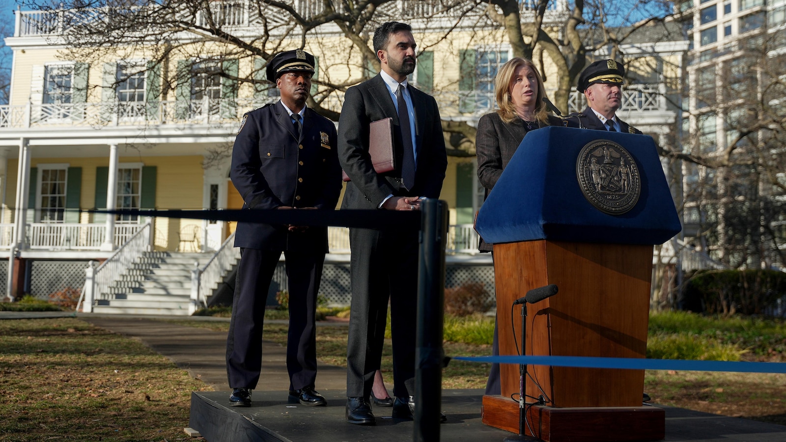 Explosives thrown near New York City mayor's residence investigated as 'ISIS-related terrorism'