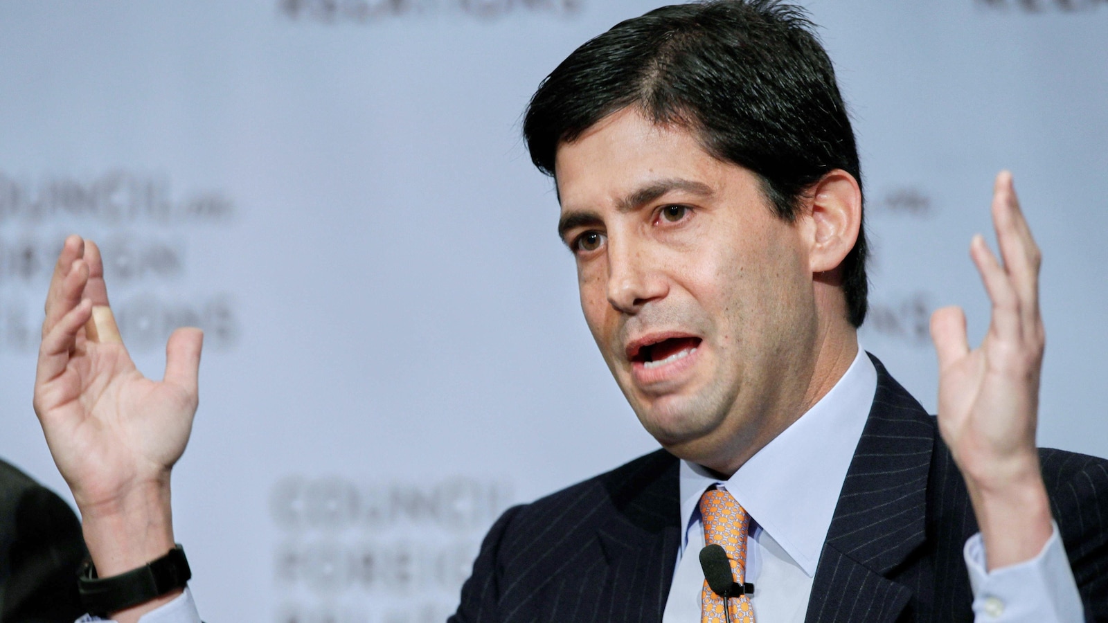 White House formally nominates Warsh to be Federal Reserve chair