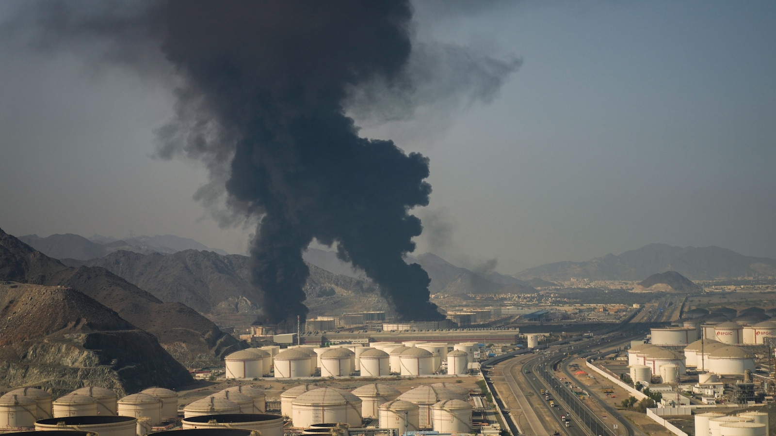 The Latest: Gulf countries report new attacks, a day after Iran warns 3 major UAE ports to evacuate
