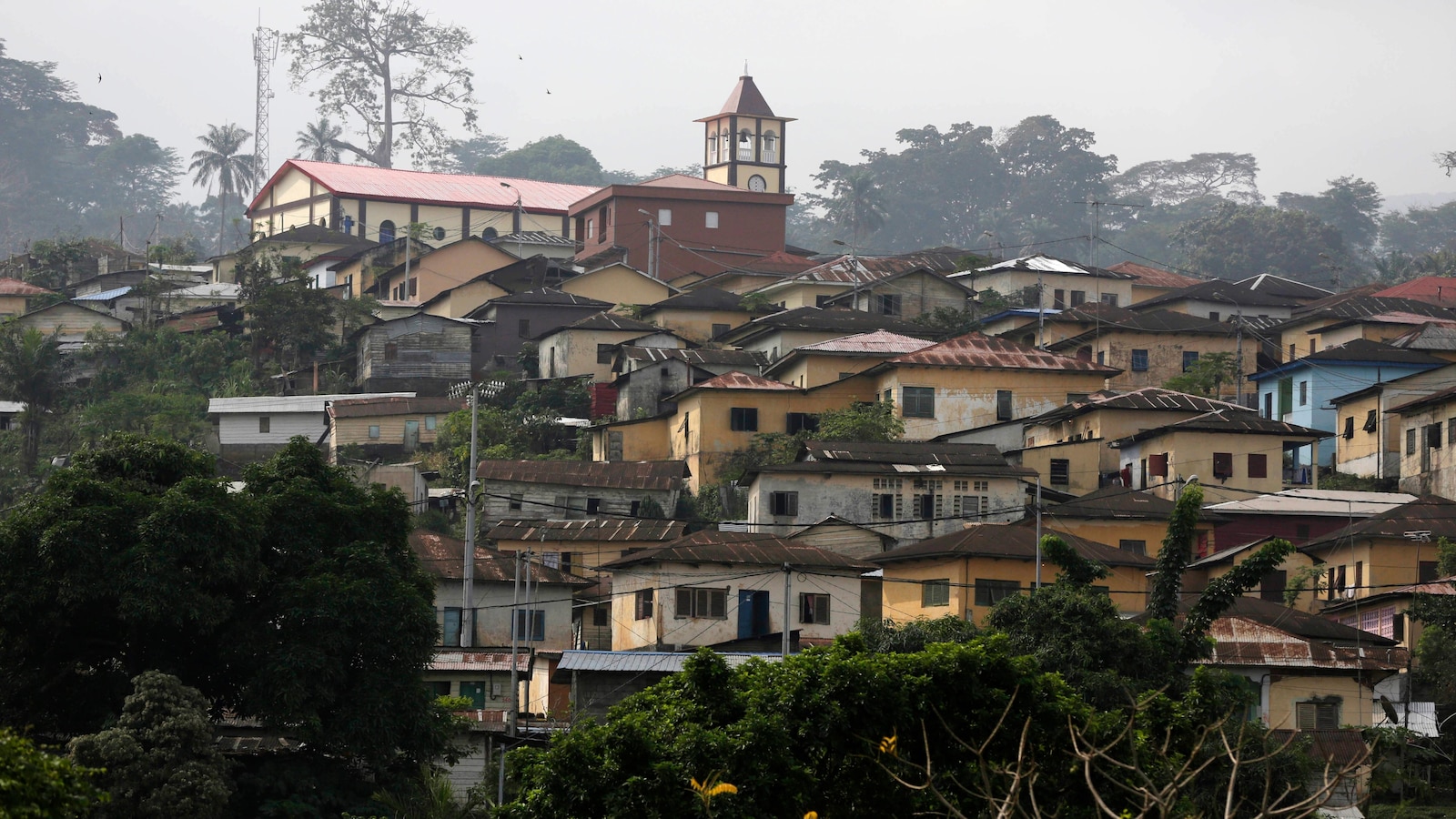 Secretive deal leaves deportees from the US stuck in Equatorial Guinea with 'no more hope'