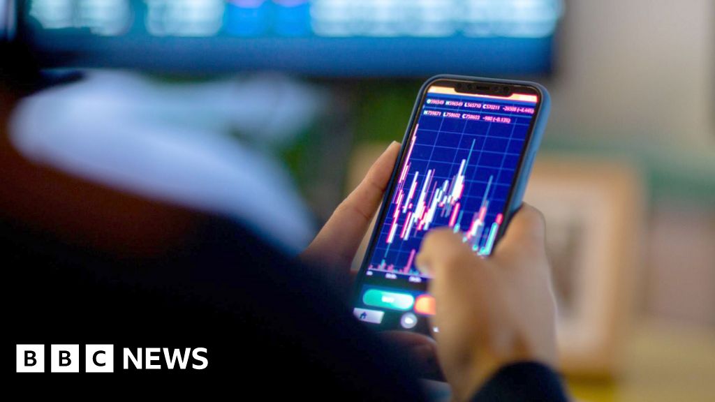 The insider trading suspicions looming over Trump’s presidency