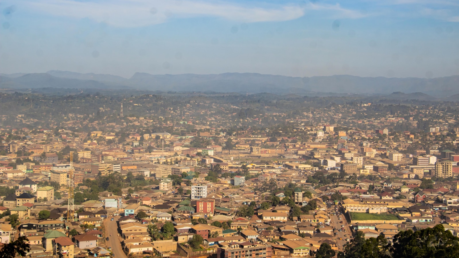 US Army major in Virginia is charged with plotting to assist separatist fighters in Cameroon