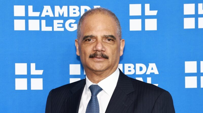 Former Atty. General Eric Holder talks with House Democrats about redistricting