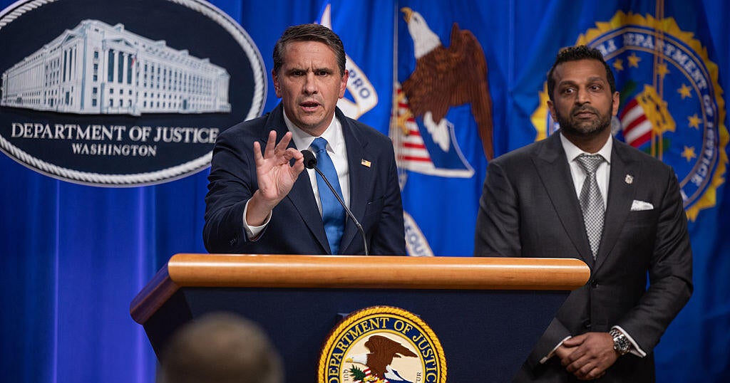 Former federal prosecutors see legal flaws in DOJ's SPLC indictment
