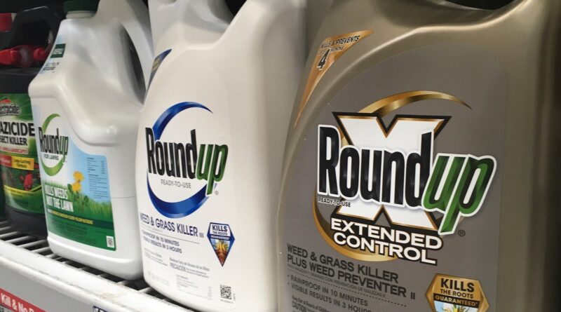 Legal fight could delay proposed $7B settlement for lawsuits in Roundup cancer claims