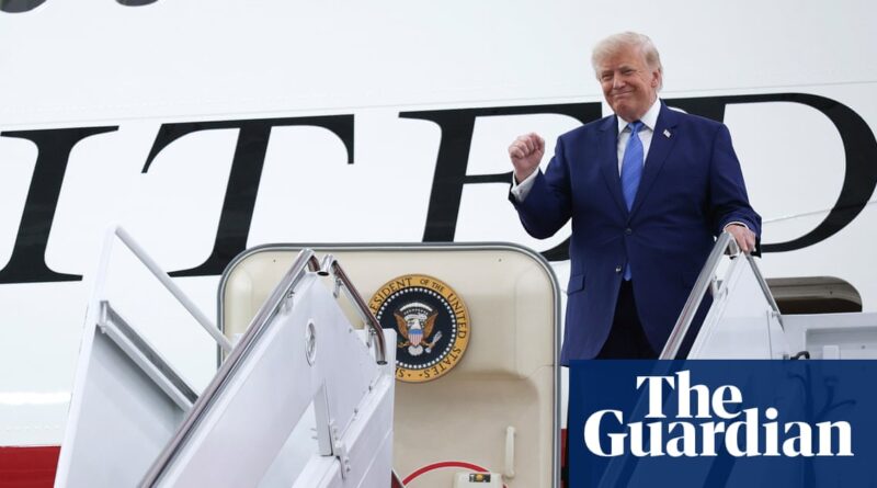 'The world's most luxurious plane': Trump unveils new Air Force One – video