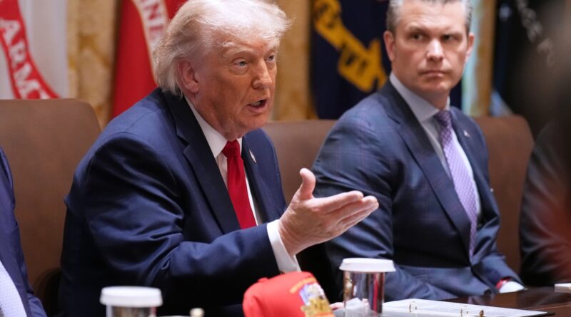 Trump is facing a new inflation warning from the bond market, adding to his midterm challenges