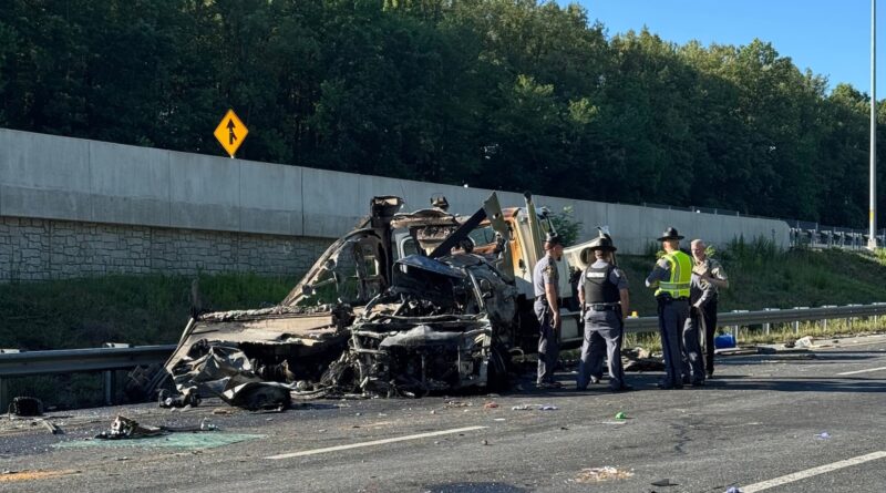 Crash kills 5 in Virginia including family of 4 traveling to wedding. Bus driver charged