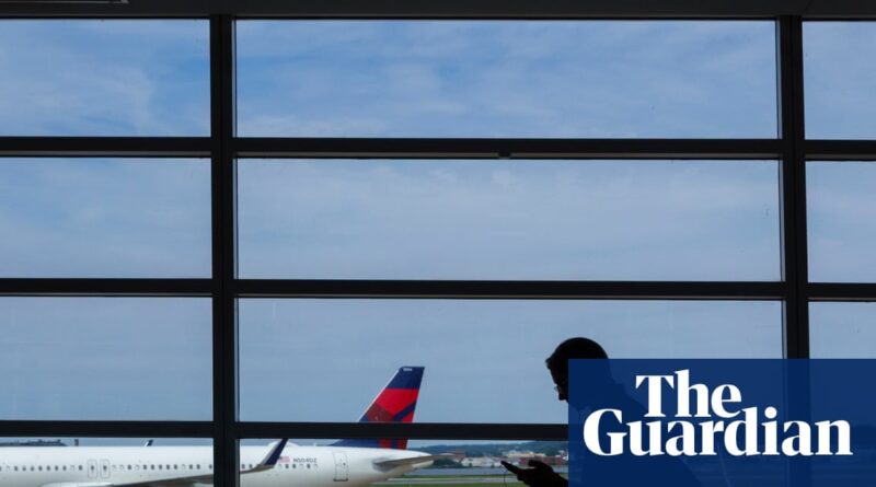 Delta says higher airfares expected to last despite drop in oil prices