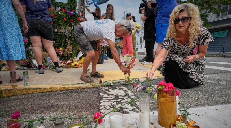 Lawmakers demand answers after 'bombshell' report of ICE officer shooting in Maine